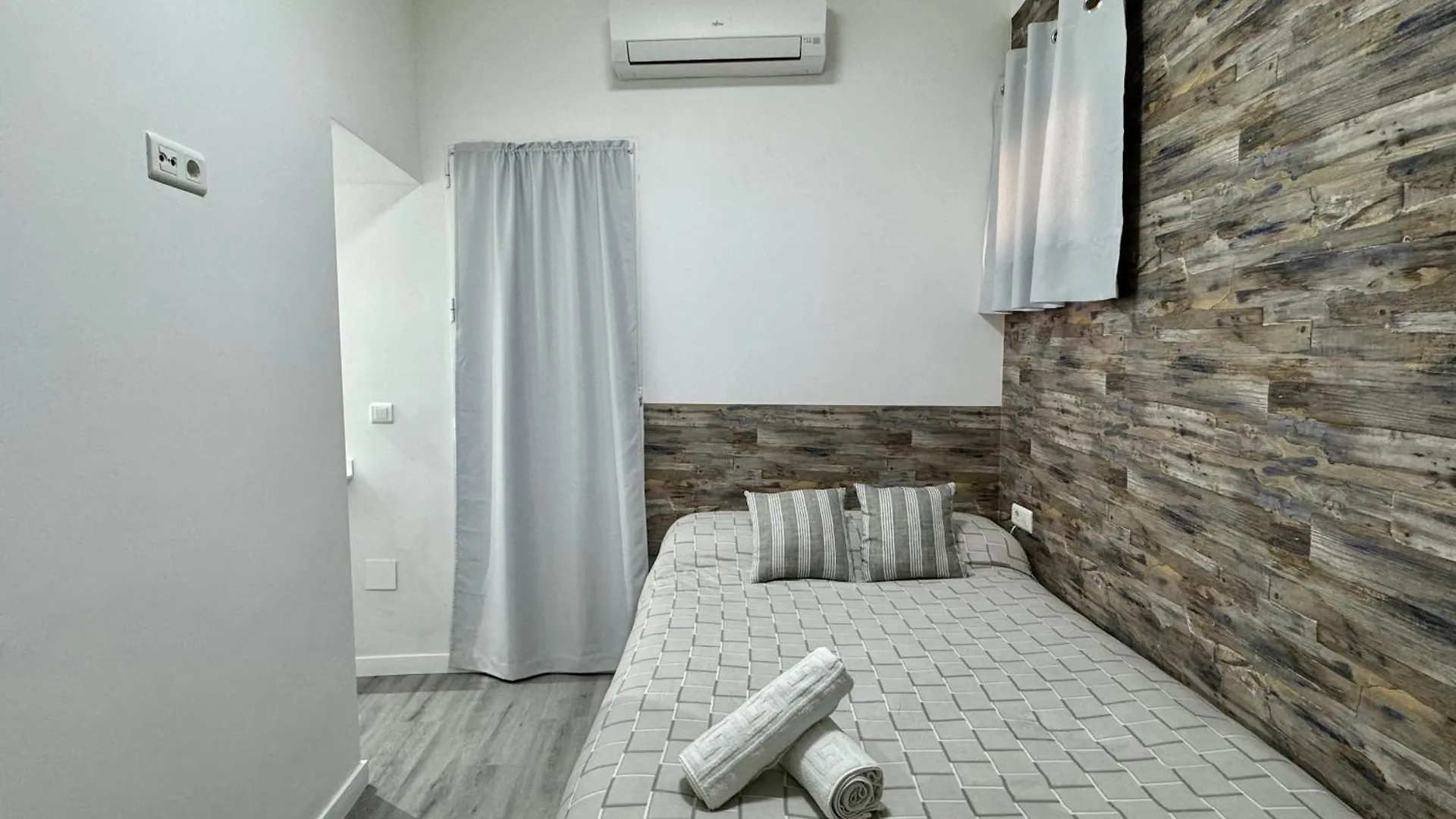 Capuchinos Centro Historico Apartment Malaga 0*,